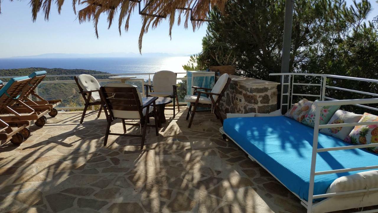 Infinity Blue Suite Saronida Exterior photo